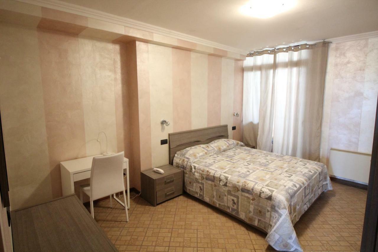 Del Prado Riva Ligure Exterior foto
