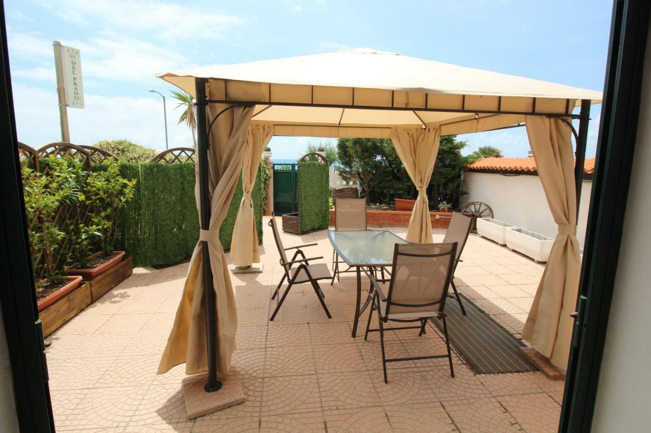 Del Prado Riva Ligure Exterior foto