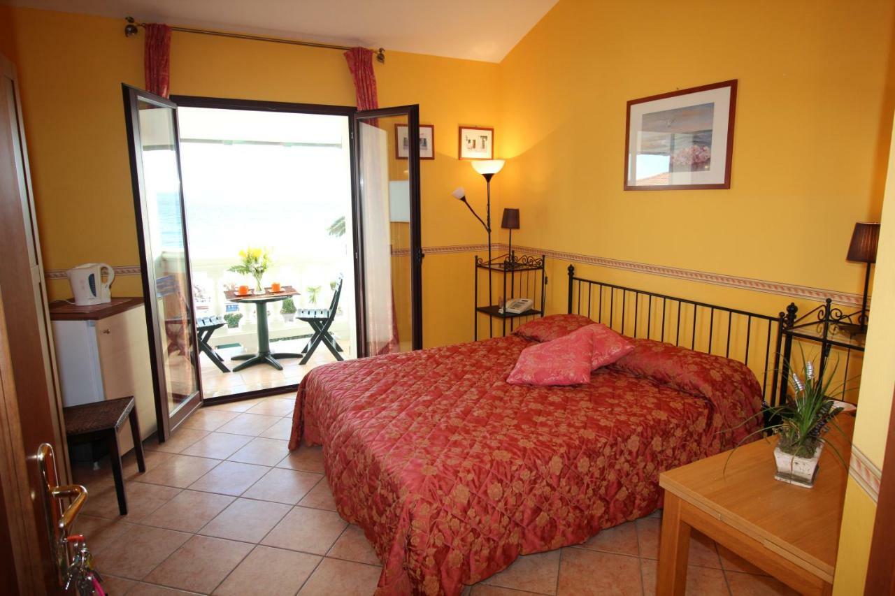 Del Prado Riva Ligure Exterior foto